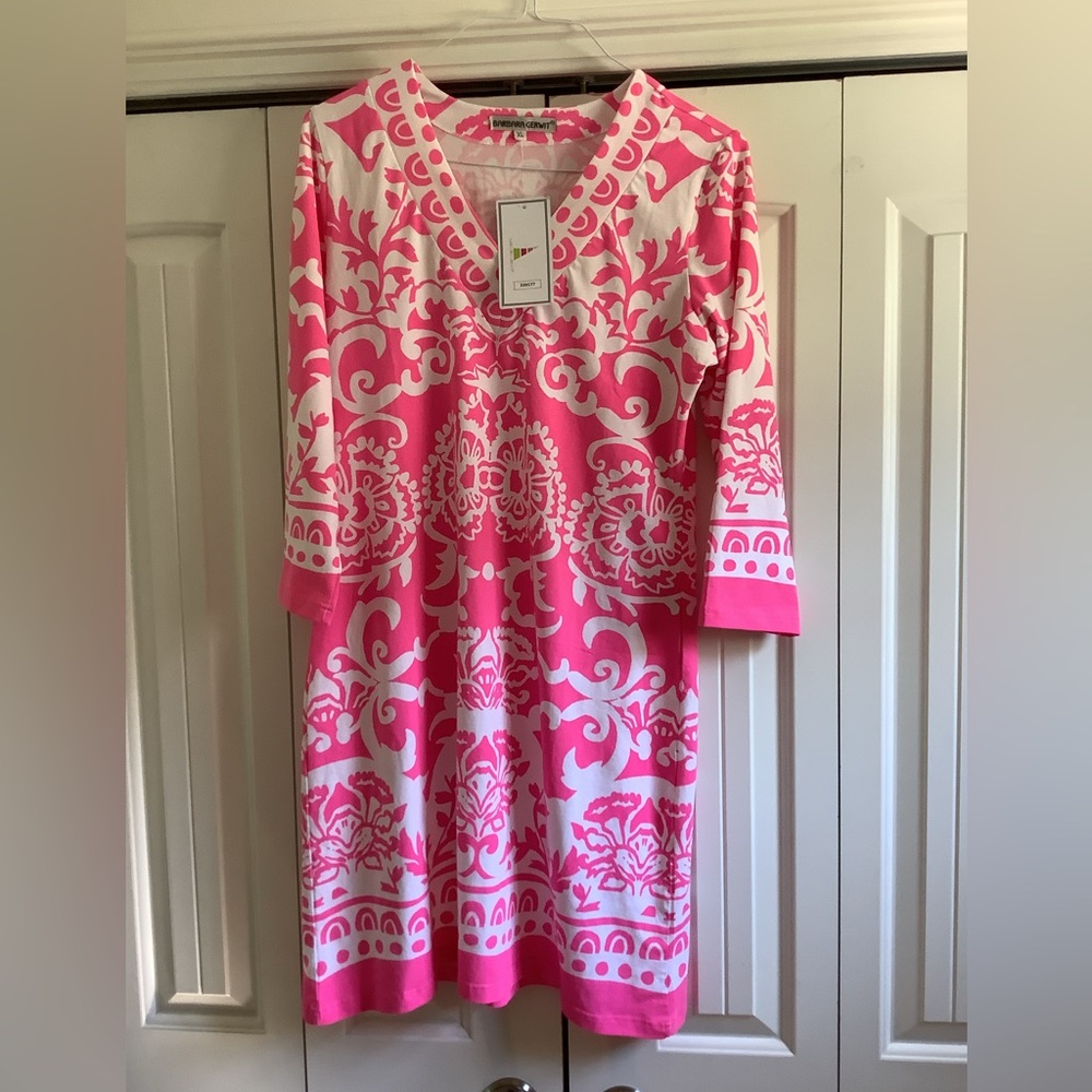 Barbara Gerwit Women’s Pink and White Patterned Dress.wear now and into the fall